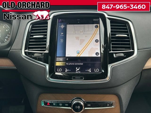 Used 2016 Volvo XC90 T6 Inscription w/ Vision Package AWD/4WD image 17