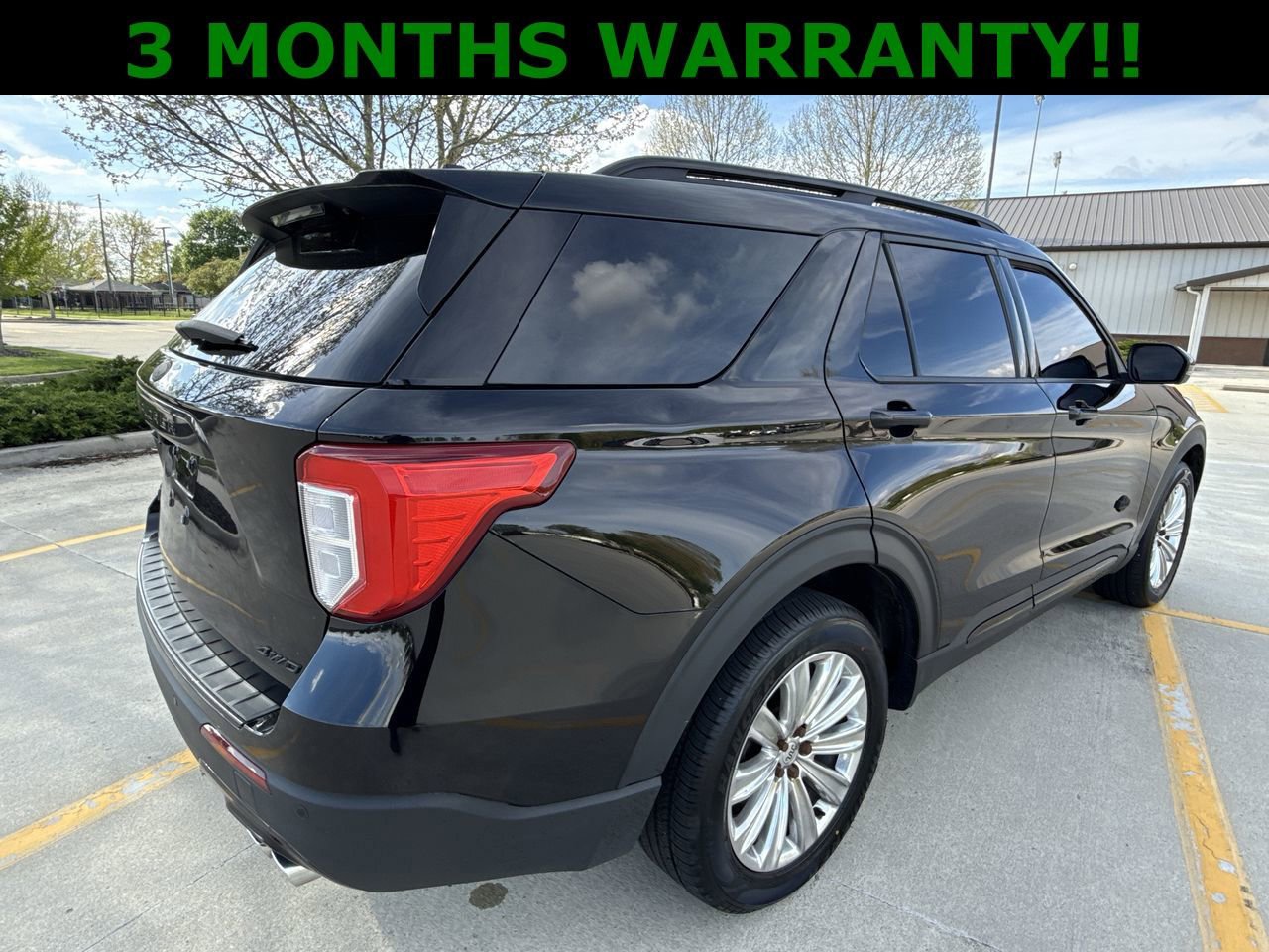 Used 2022 Ford Explorer King Ranch w/ Premium Technology Package AWD/4WD image 40