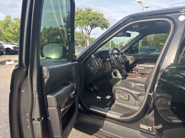 Used 2015 Land Rover Range Rover Supercharged AWD/4WD image 14