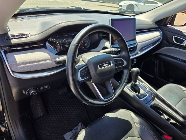 Used 2022 Jeep Compass Latitude AWD/4WD image 8