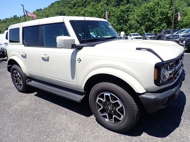 Used 2025 Ford Bronco Outer Banks AWD/4WD image 10