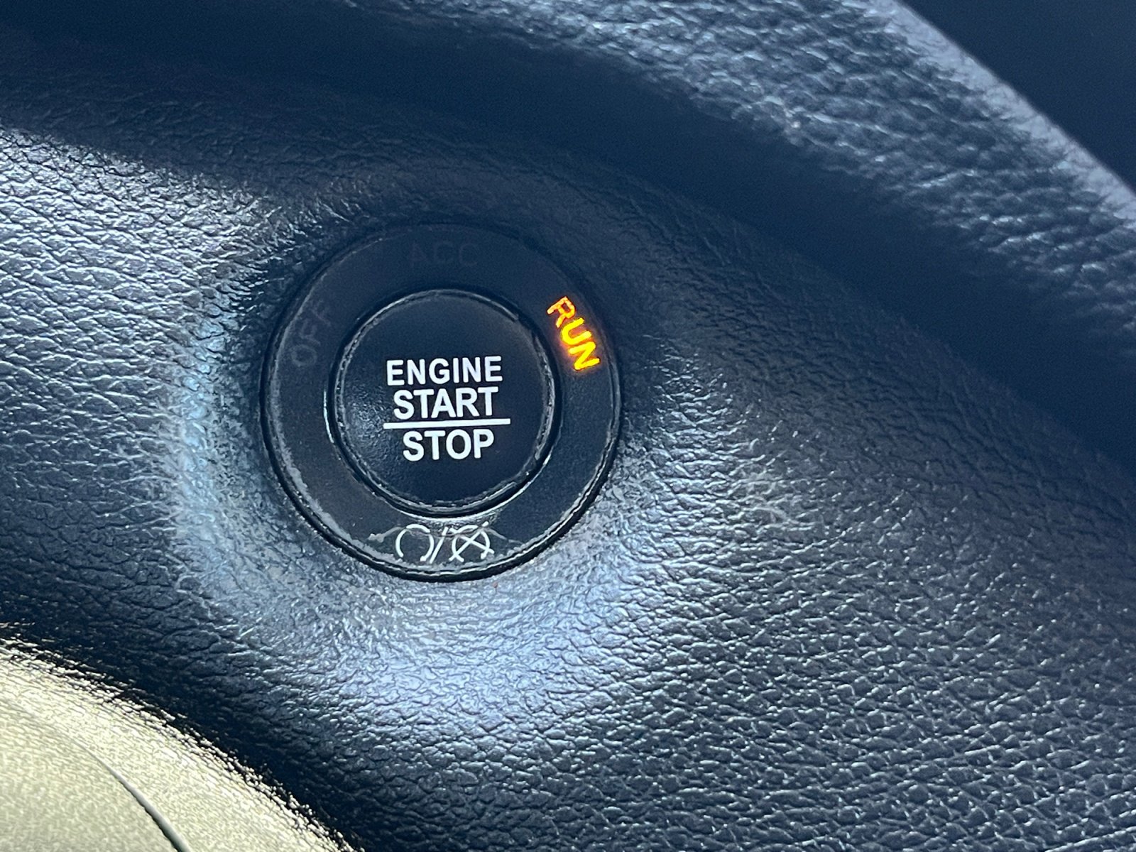 Used 2021 Jeep Cherokee Latitude Lux FWD image 22