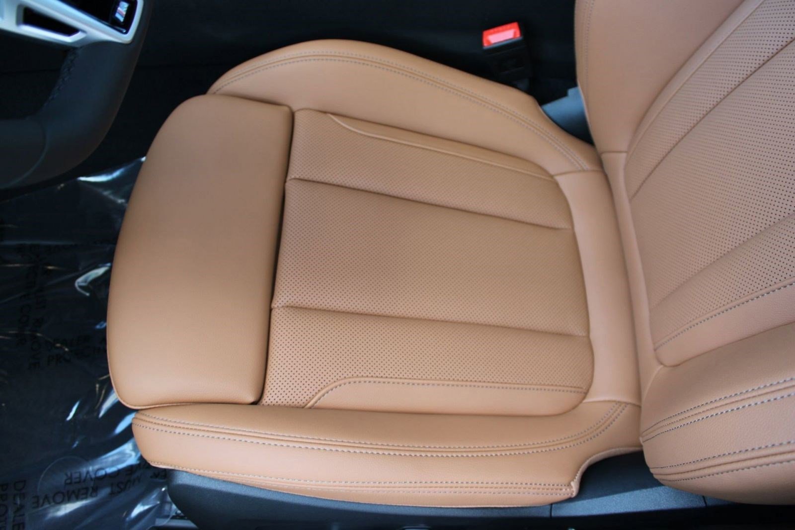 Used 2026 BMW 330i Sedan w/ M Sport Package RWD image 14
