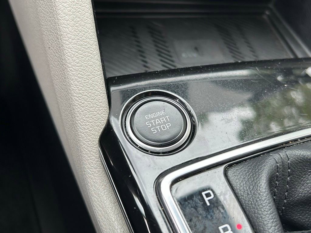 Used 2023 Kia Sportage EX FWD image 28