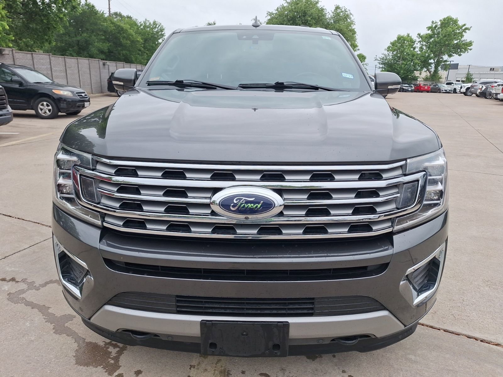 Used 2020 Ford Expedition Limited w/ Texas Edition Package AWD/4WD image 9