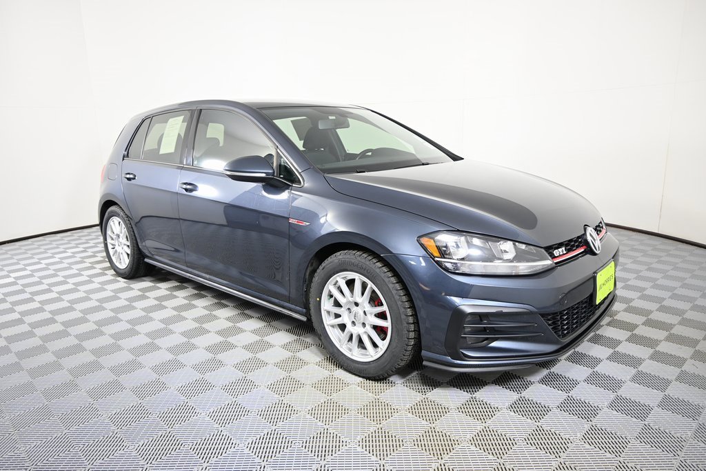 Used 2018 Volkswagen Golf 4-Door image 9
