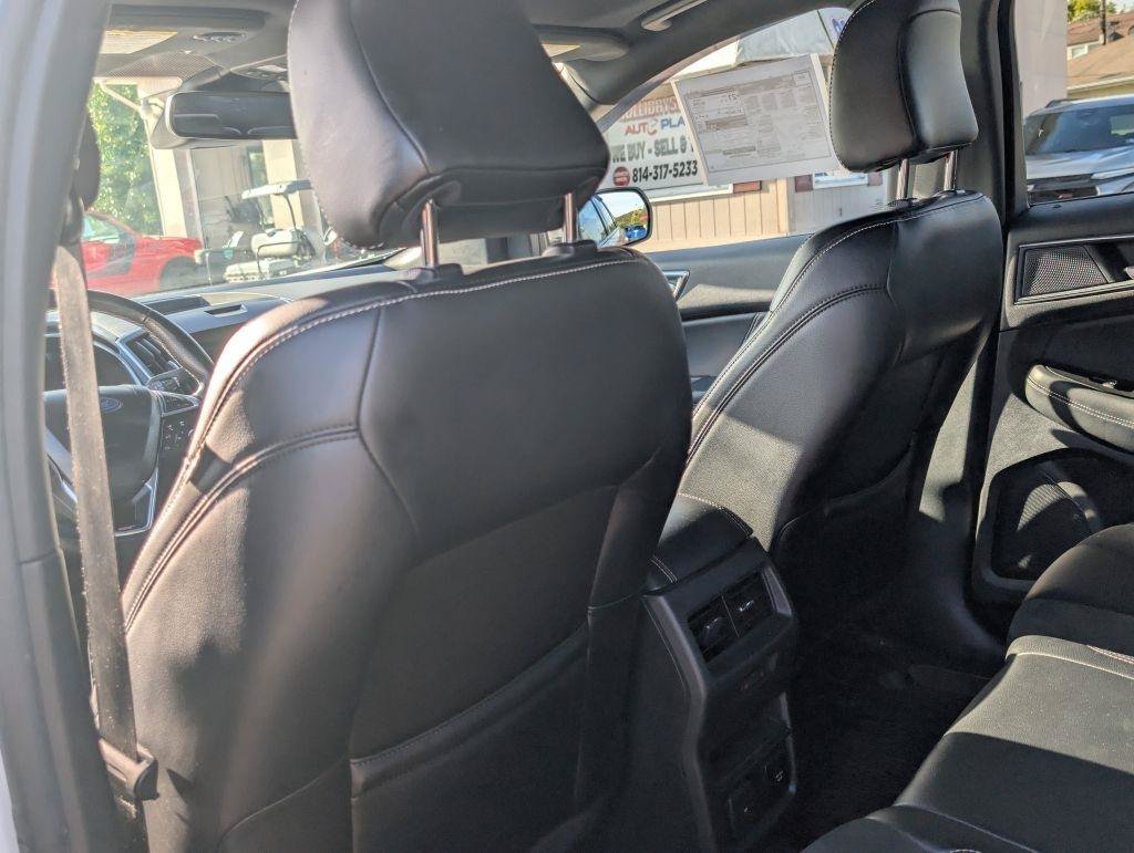 Used 2020 Ford Edge ST w/ Equipment Group 401A AWD/4WD image 34