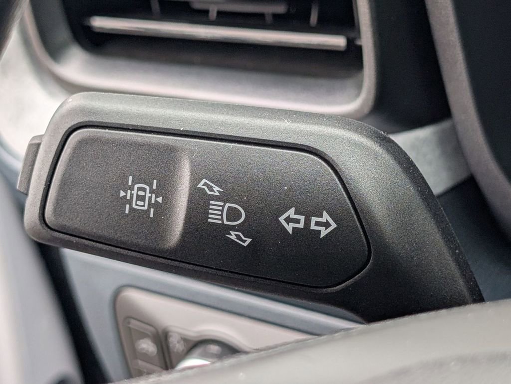 New 2025 Ford Maverick XLT w/ Equipment Group 301A image 31