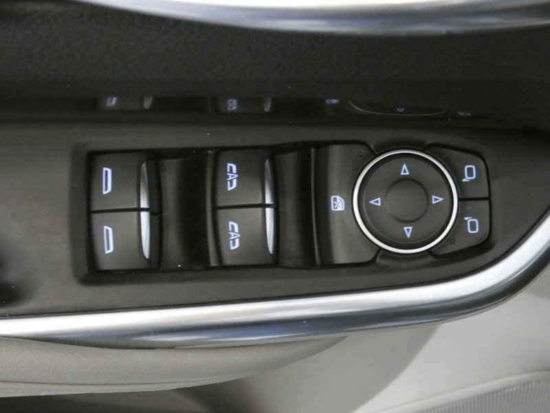 Used 2019 Cadillac XT4 Luxury image 18