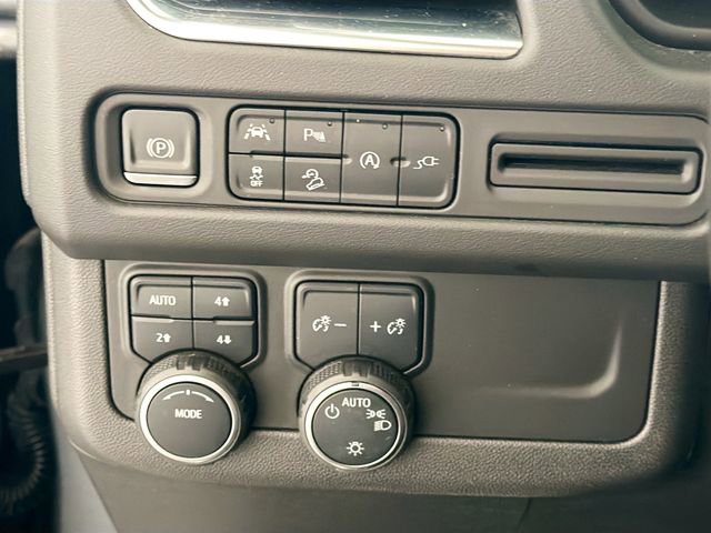 Certified 2022 Chevrolet Tahoe Premier AWD/4WD image 10