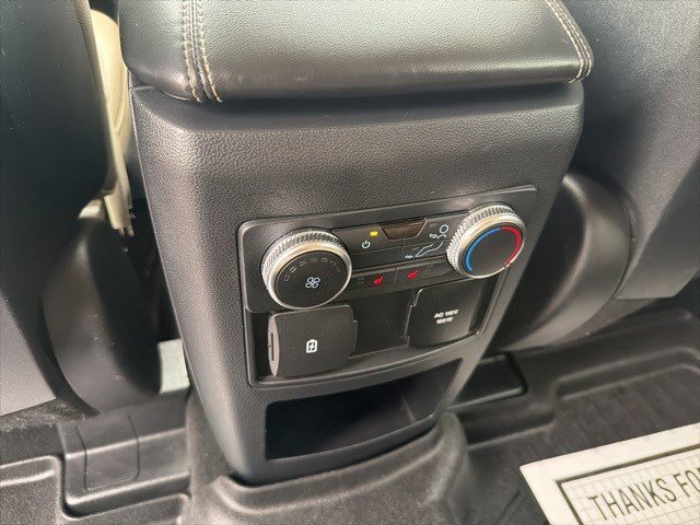 Used 2020 Ford Explorer Limited image 14