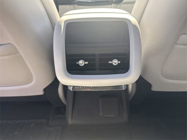 New 2026 Cadillac Lyriq Premium Luxury image 18