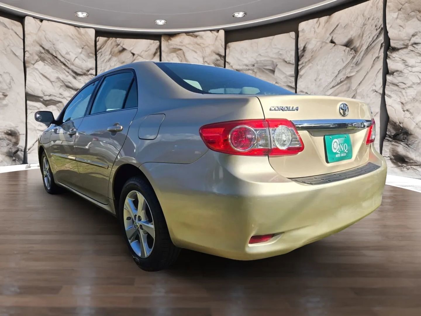 Used 2013 Toyota Corolla LE w/ Premium Pkg FWD image 8