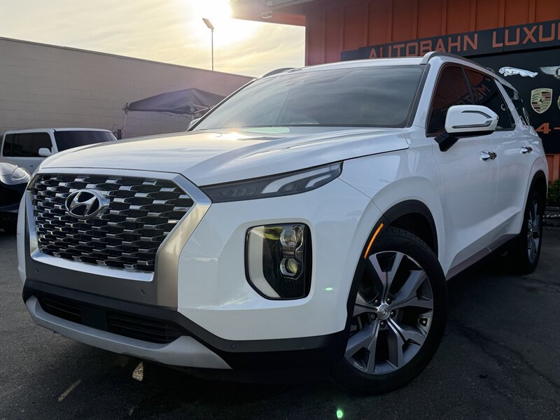 Used 2020 Hyundai Palisade SEL w/ Premium Package FWD image 6