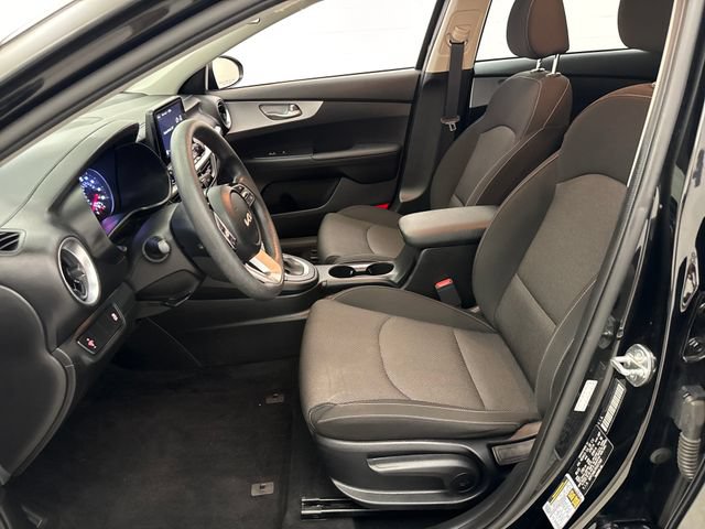 Used 2023 Kia Forte LXS FWD image 11