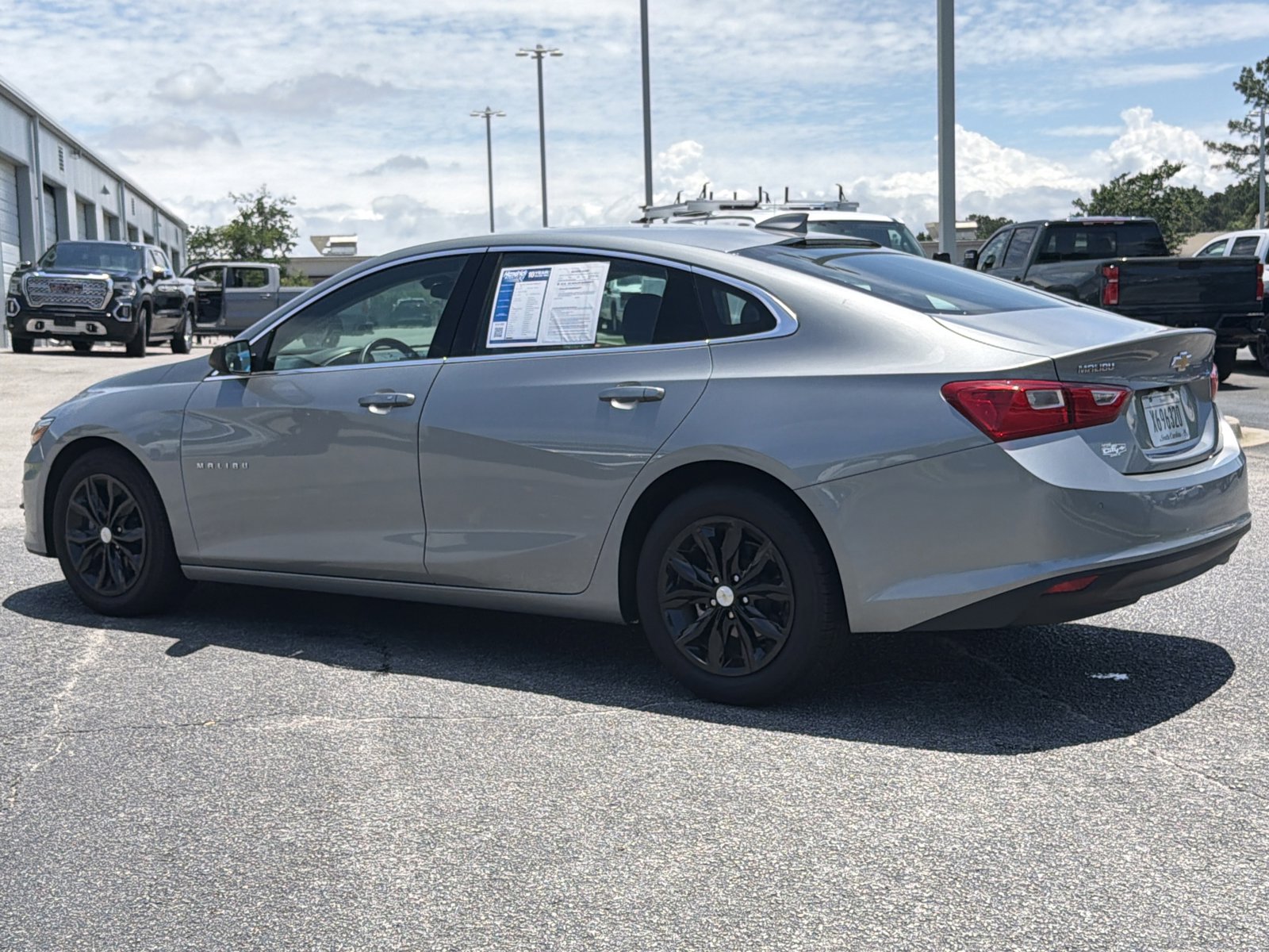 Used 2024 Chevrolet Malibu LT FWD image 10