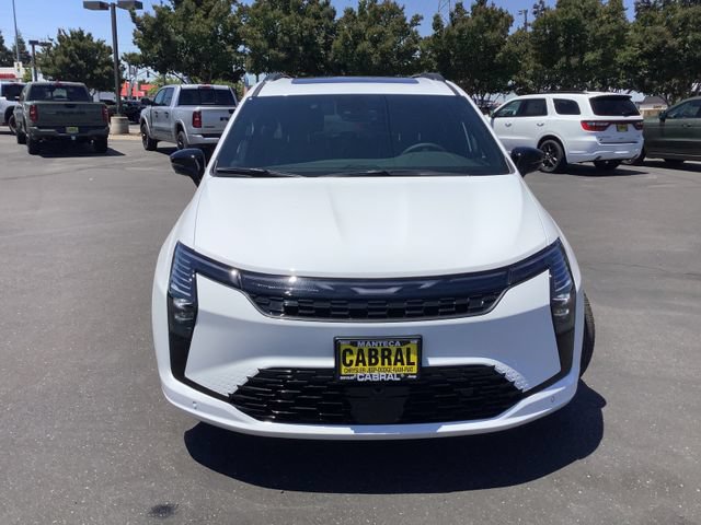 New 2027 Chrysler Pacifica Limited FWD image 4