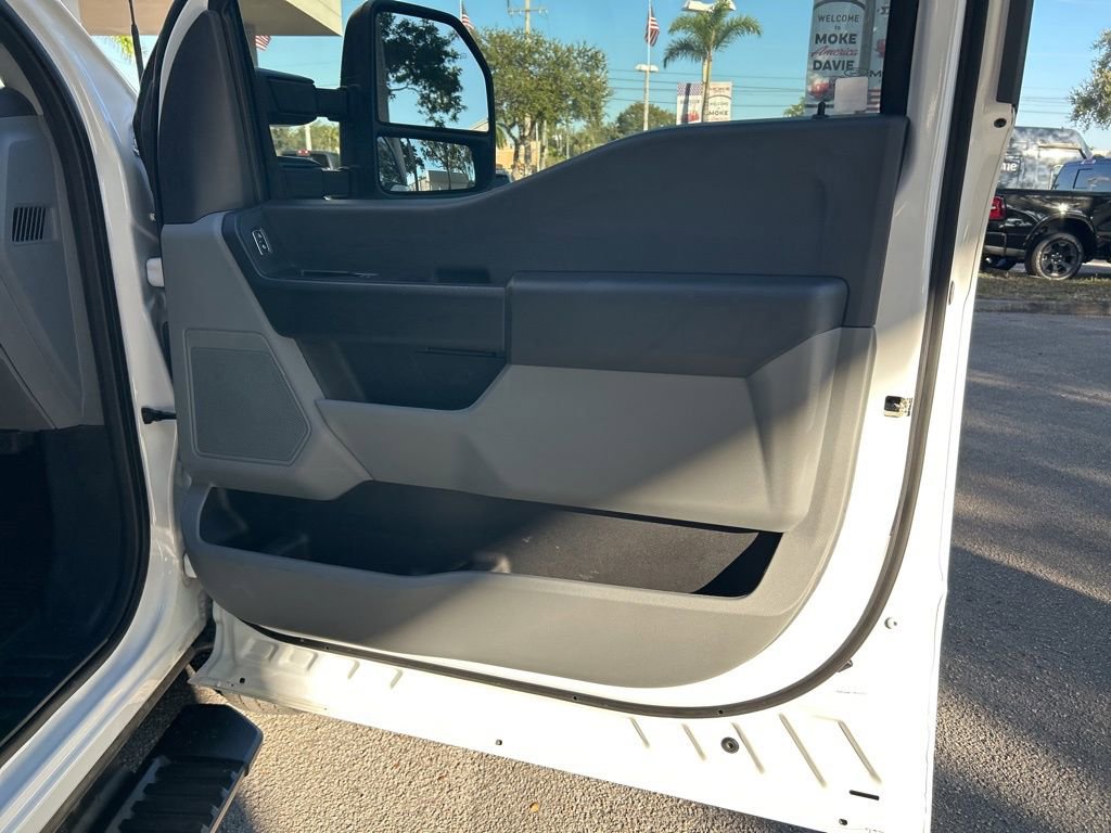 Used 2024 Ford F350 XL image 28