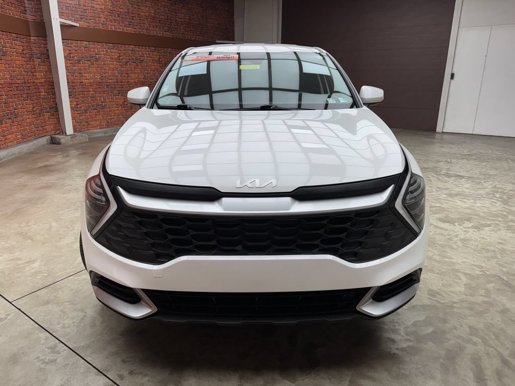 Used 2024 Kia Sportage LX AWD/4WD image 6