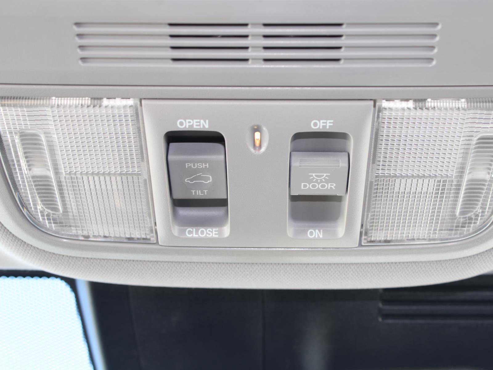 Used 2018 Honda CR-V EX image 10