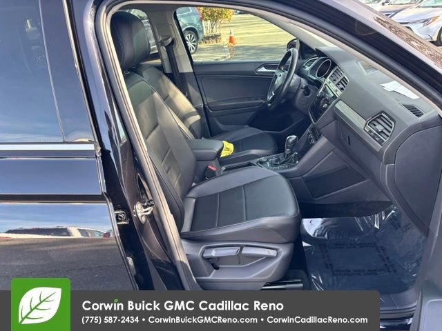 Used 2018 Volkswagen Tiguan SE image 34