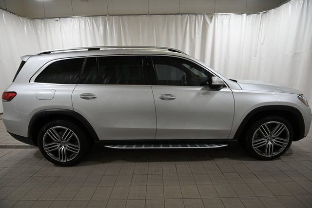 Used 2020 Mercedes-Benz GLS 450 4MATIC image 15