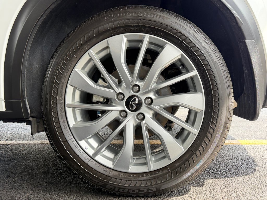 Used 2023 INFINITI QX50 Luxe FWD image 44