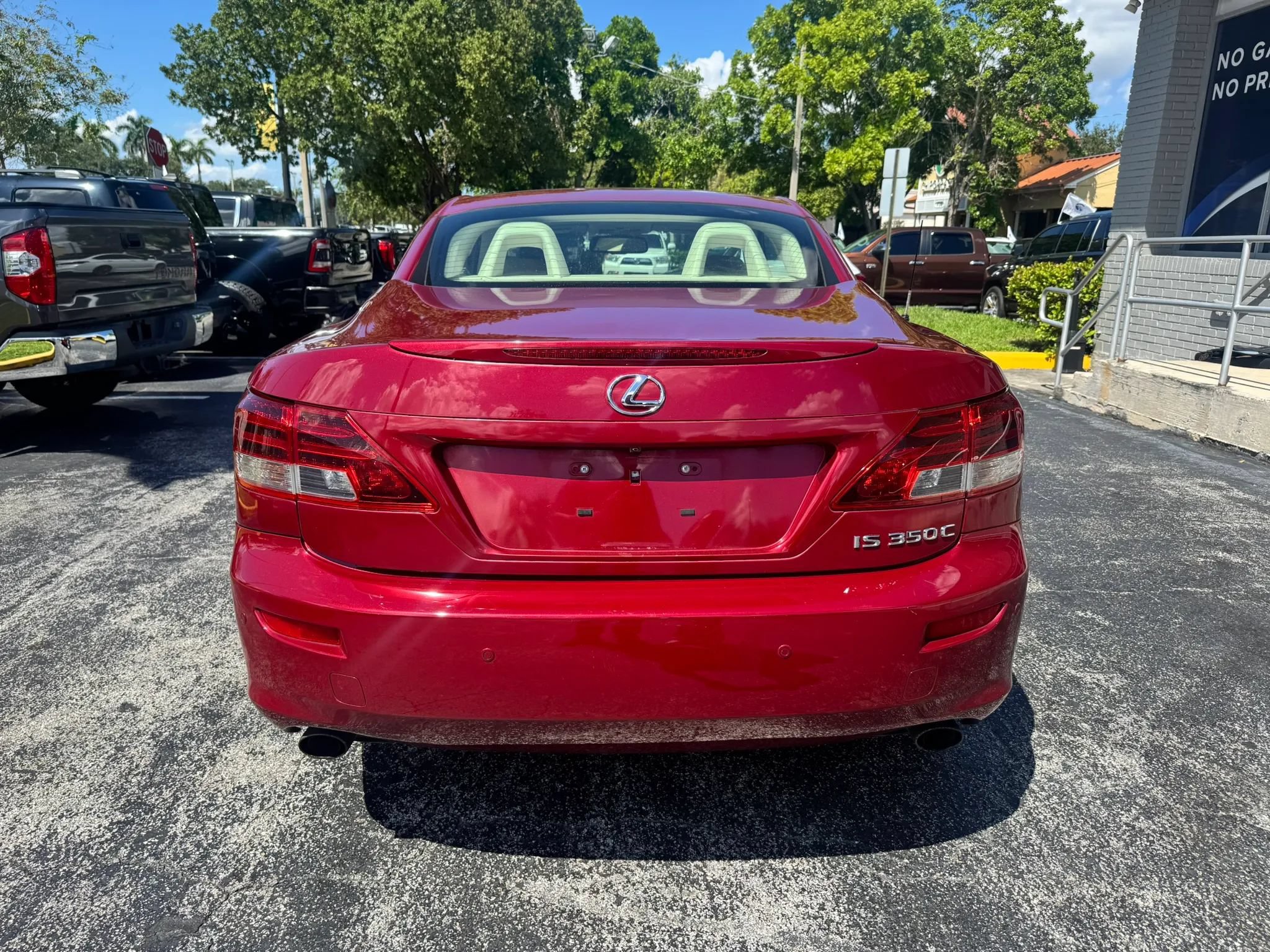 Used 2012 Lexus IS 350C RWD image 7