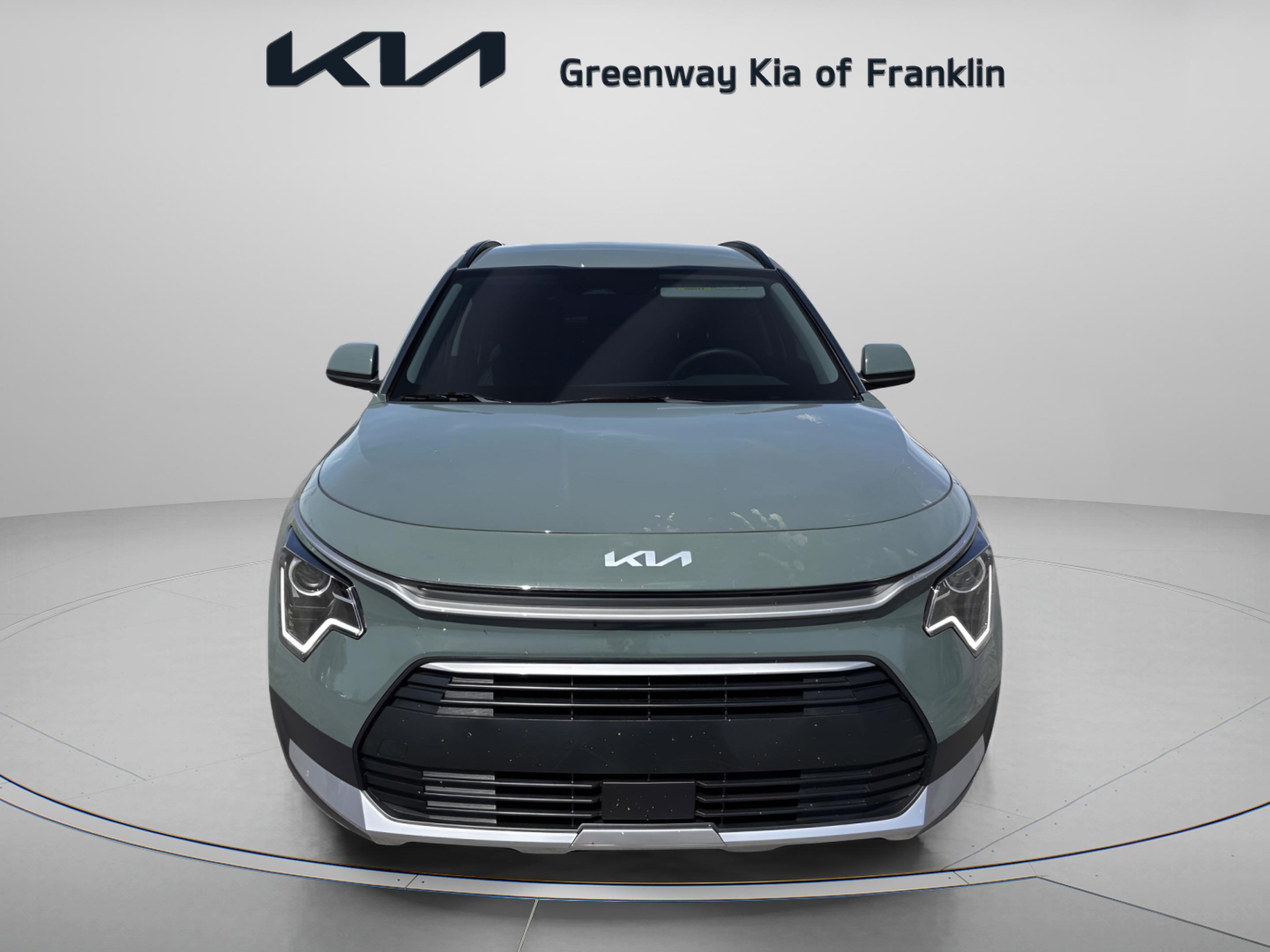 New 2026 Kia Niro EX image 2