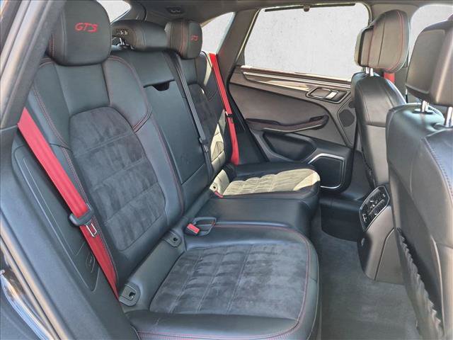 Used 2017 Porsche Macan GTS AWD/4WD image 21