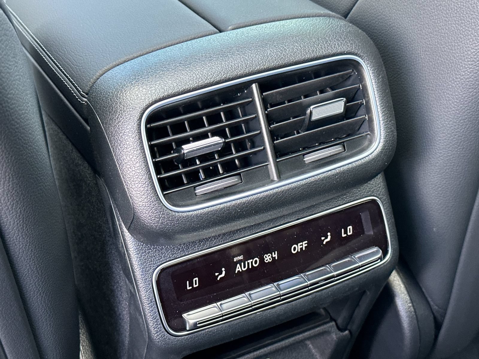 New 2025 Mercedes-Benz GLS 450 4MATIC image 13