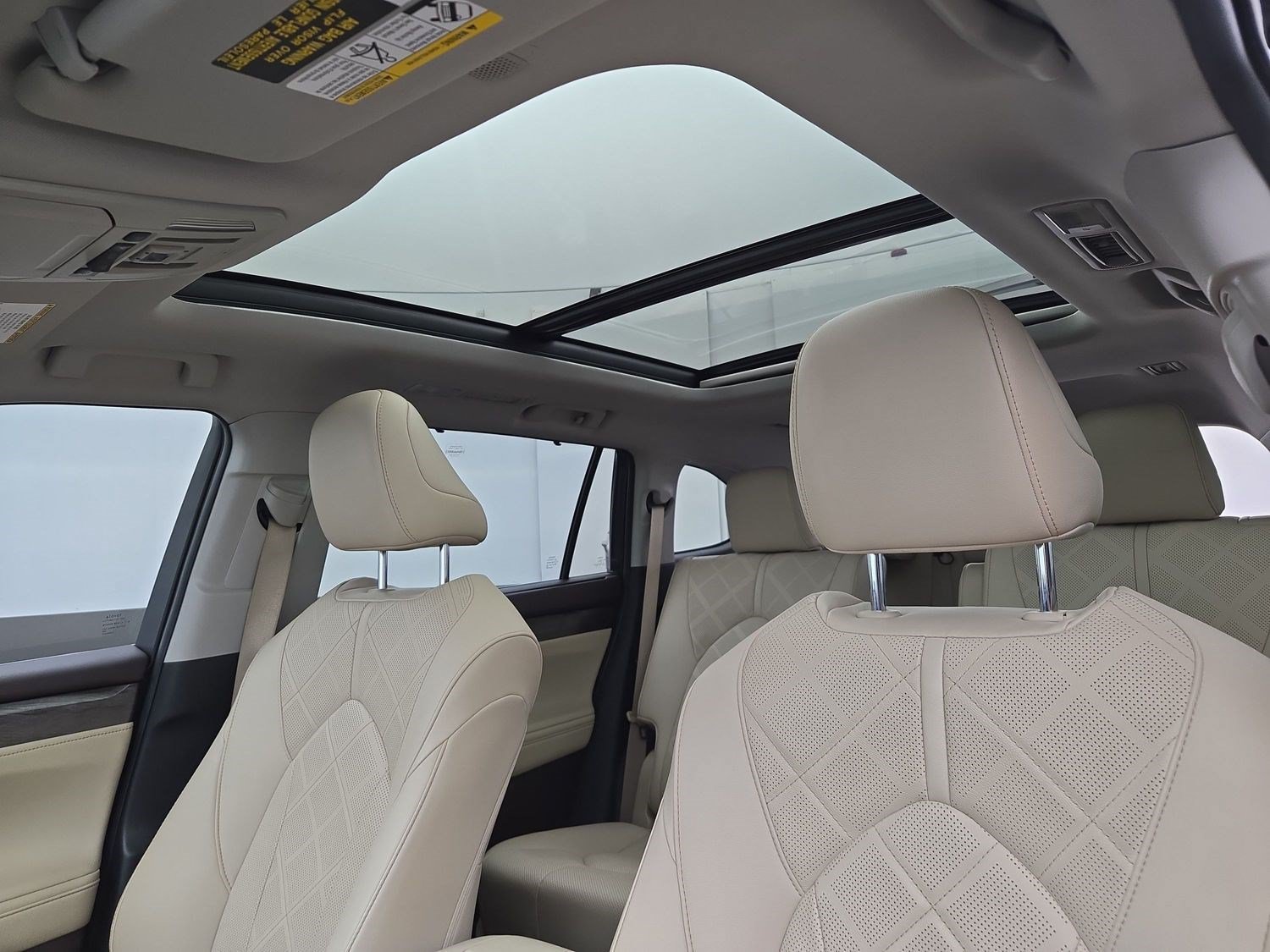 Used 2021 Toyota Highlander Platinum AWD/4WD image 30