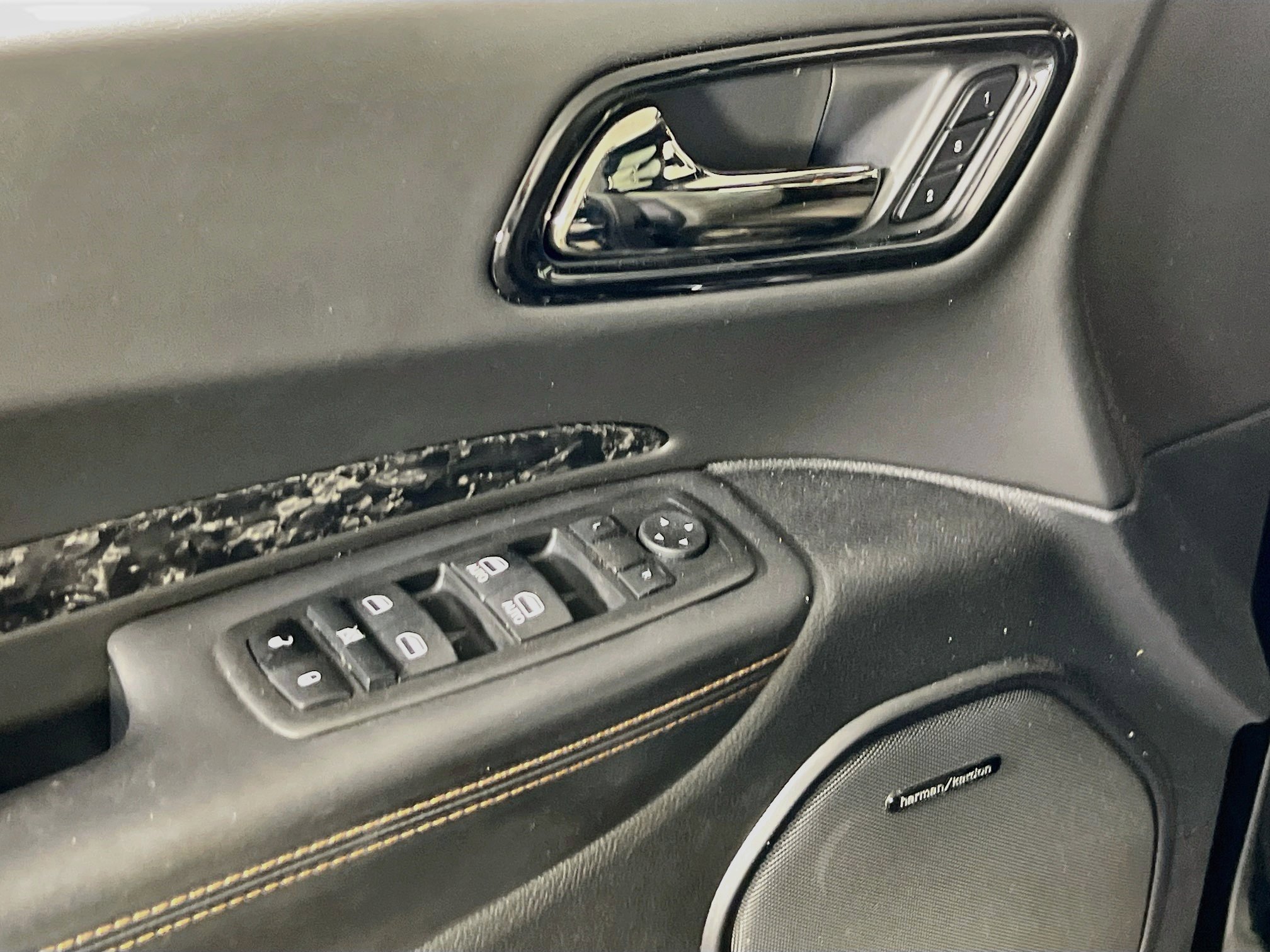 Used 2022 Dodge Durango R/T AWD/4WD image 18