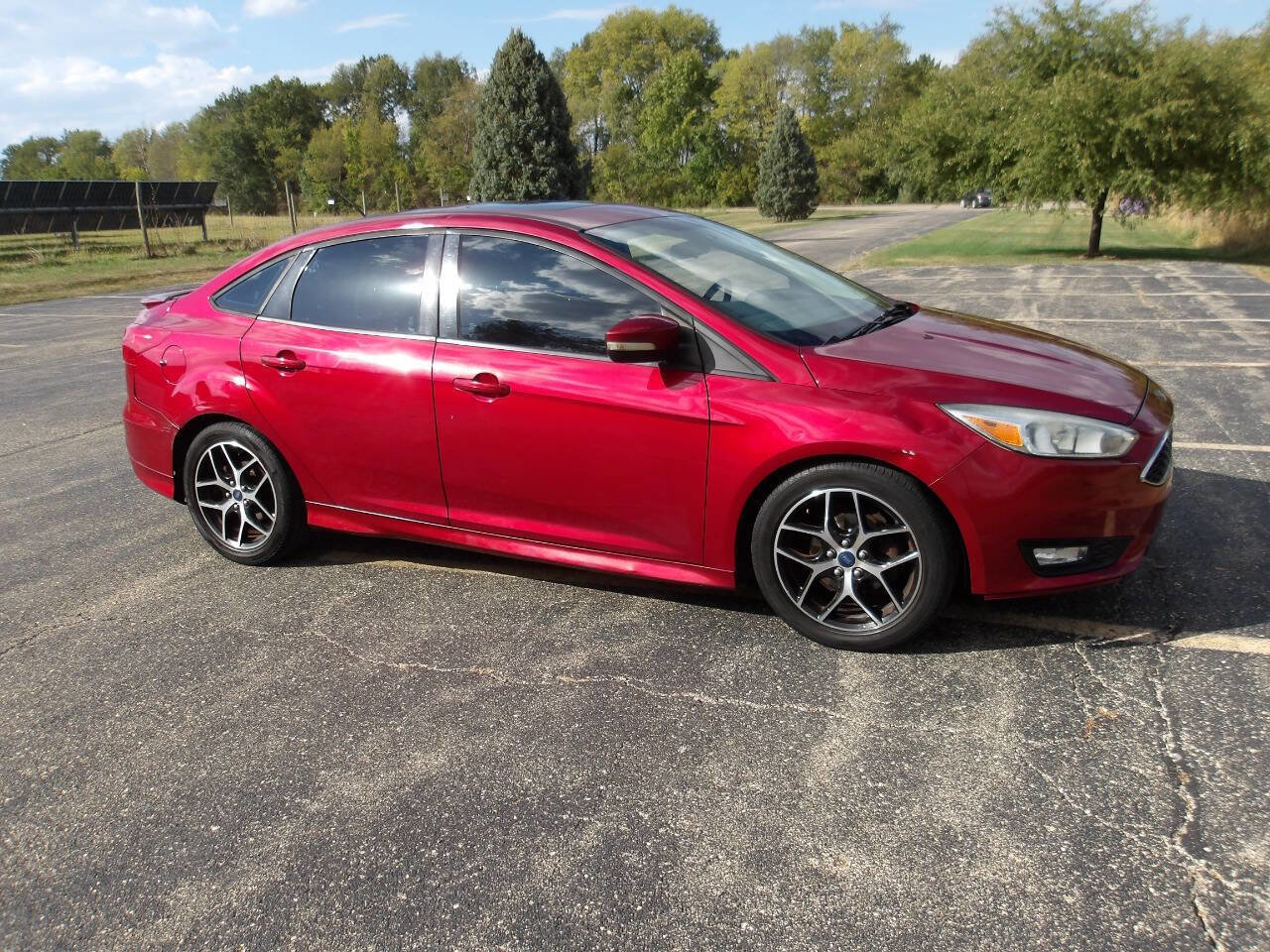 Used 2015 Ford Focus SE w/ SE Sport Package