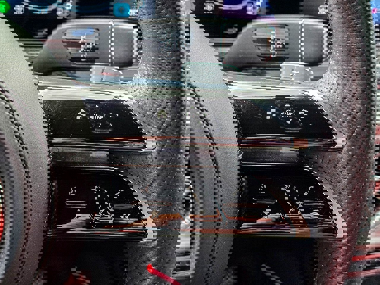 Used 2025 Mercedes-Benz G 550 image 26