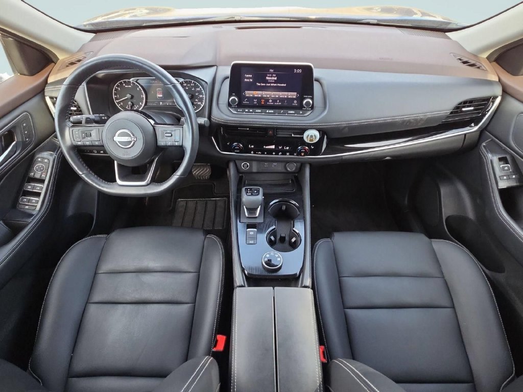 Used 2023 Nissan Rogue SL AWD/4WD image 25