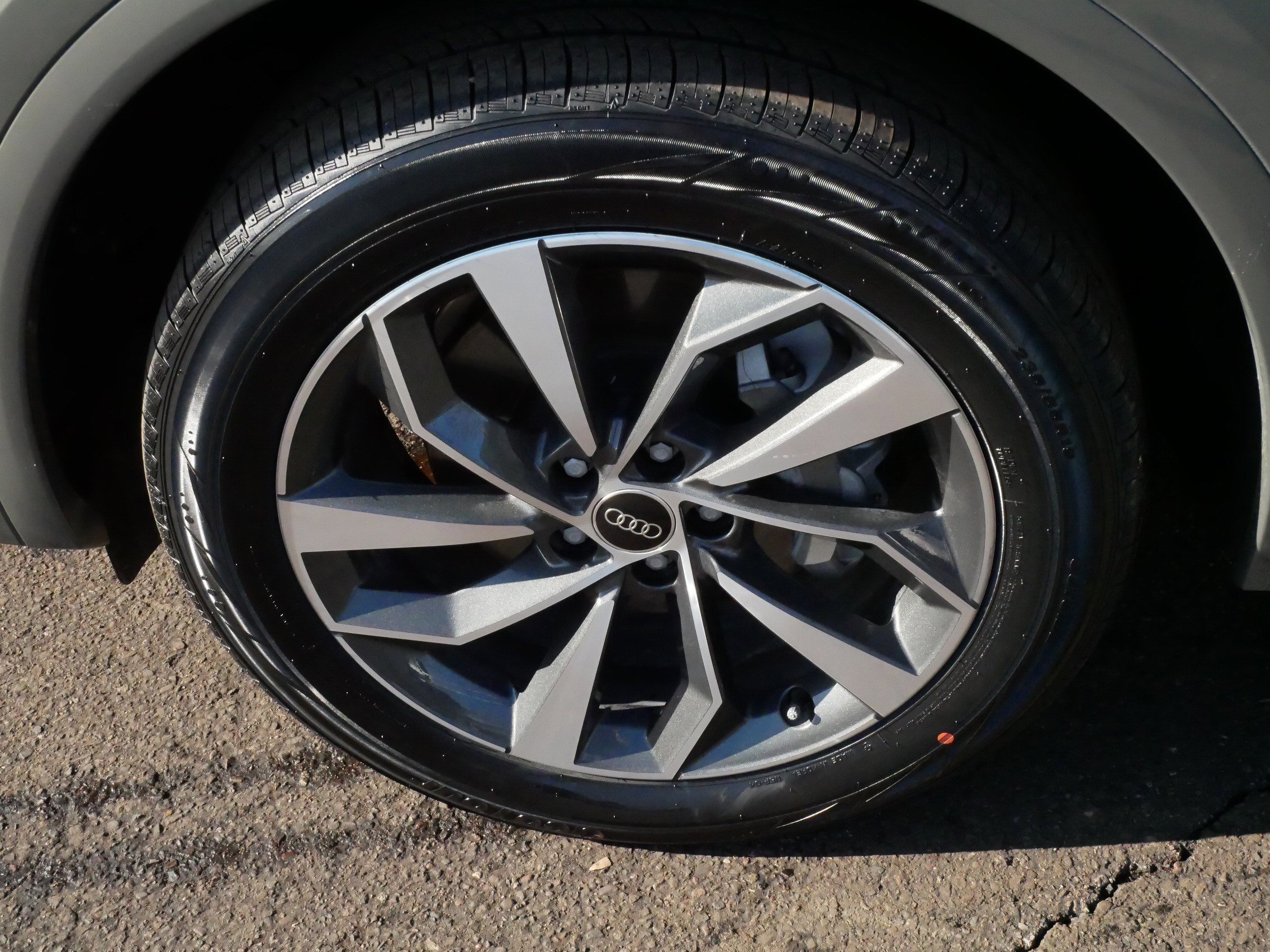 Used 2023 Audi Q5 2.0T Premium Plus w/ Premium Plus Package image 15