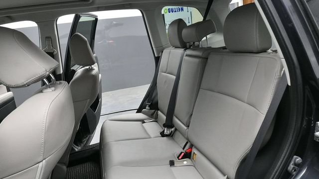 Used 2016 Subaru Forester 2.5i Limited AWD/4WD image 21