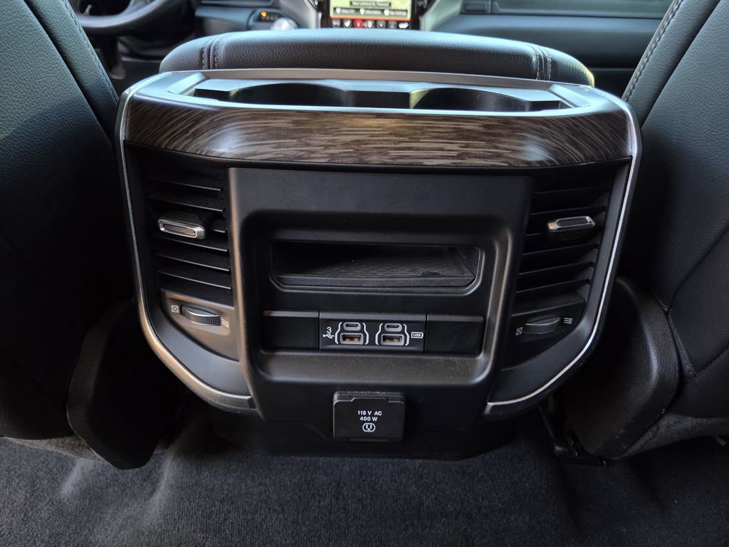 Used 2020 RAM 1500 Laramie RWD image 19