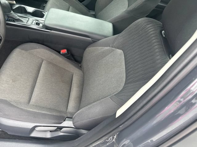 Used 2025 Toyota Camry LE FWD image 11