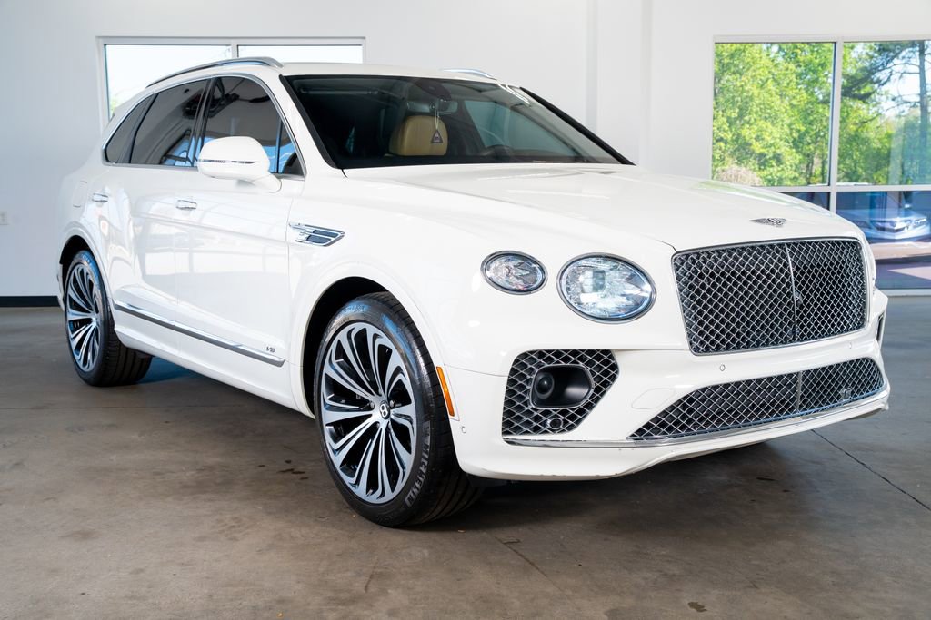 Used 2021 Bentley Bentayga image 4