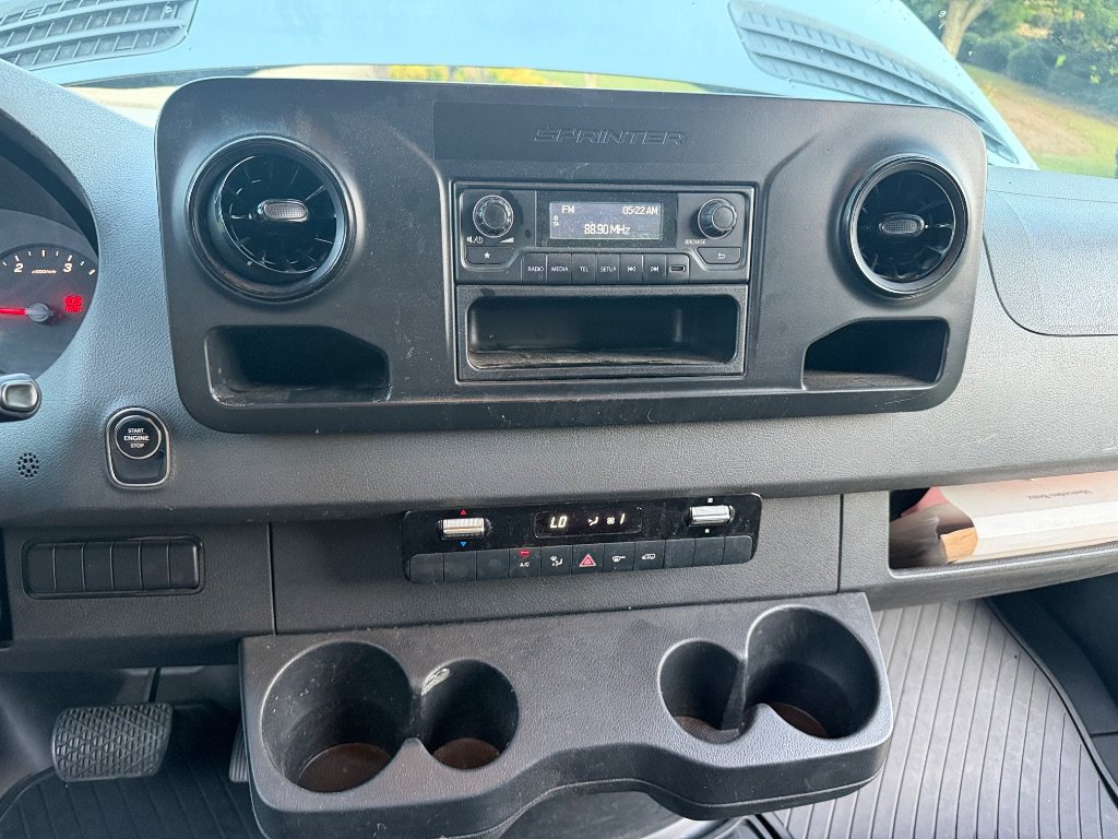 Used 2019 Mercedes-Benz Sprinter 170 image 13