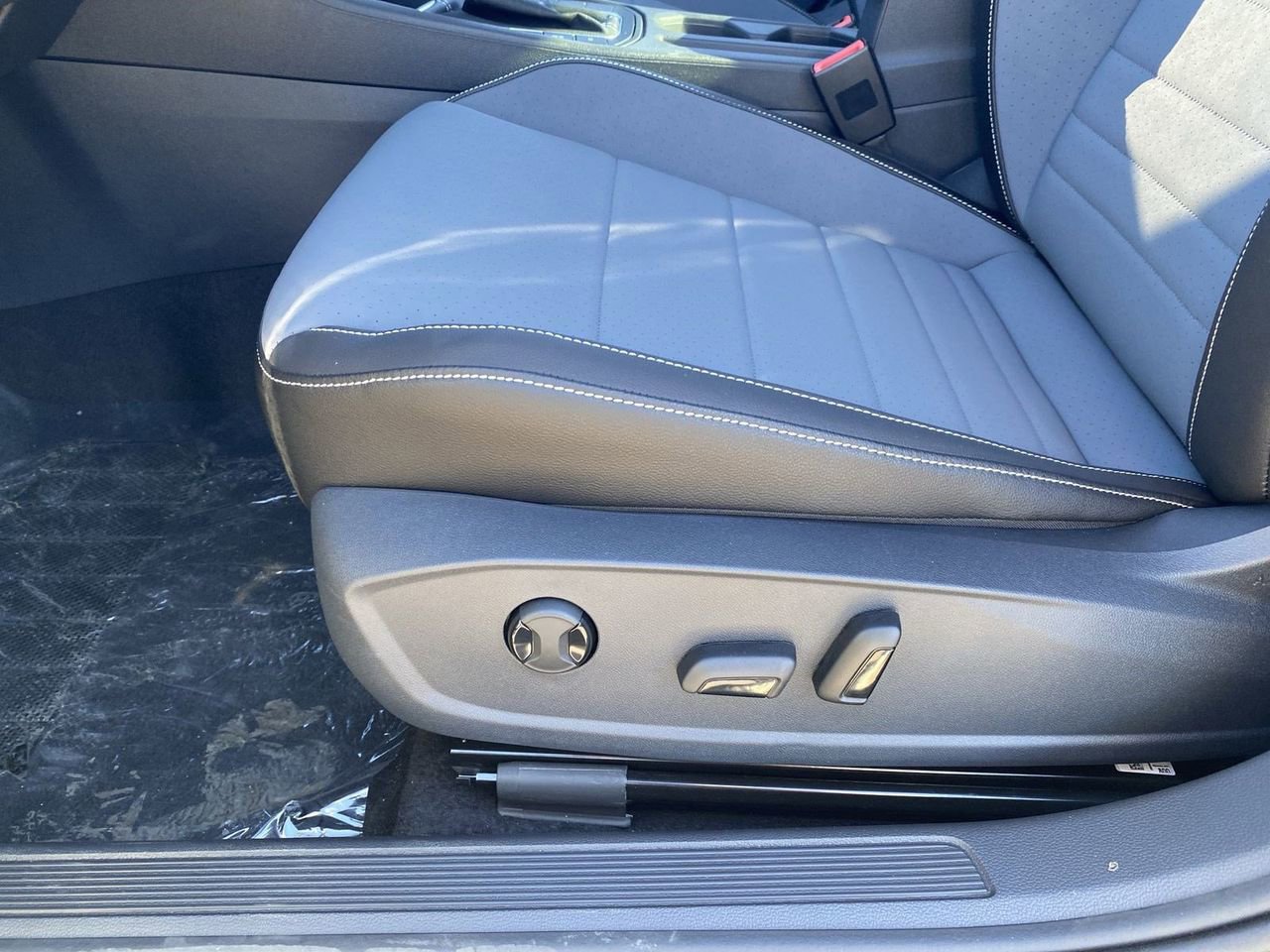 New 2026 Volkswagen Jetta SE image 16