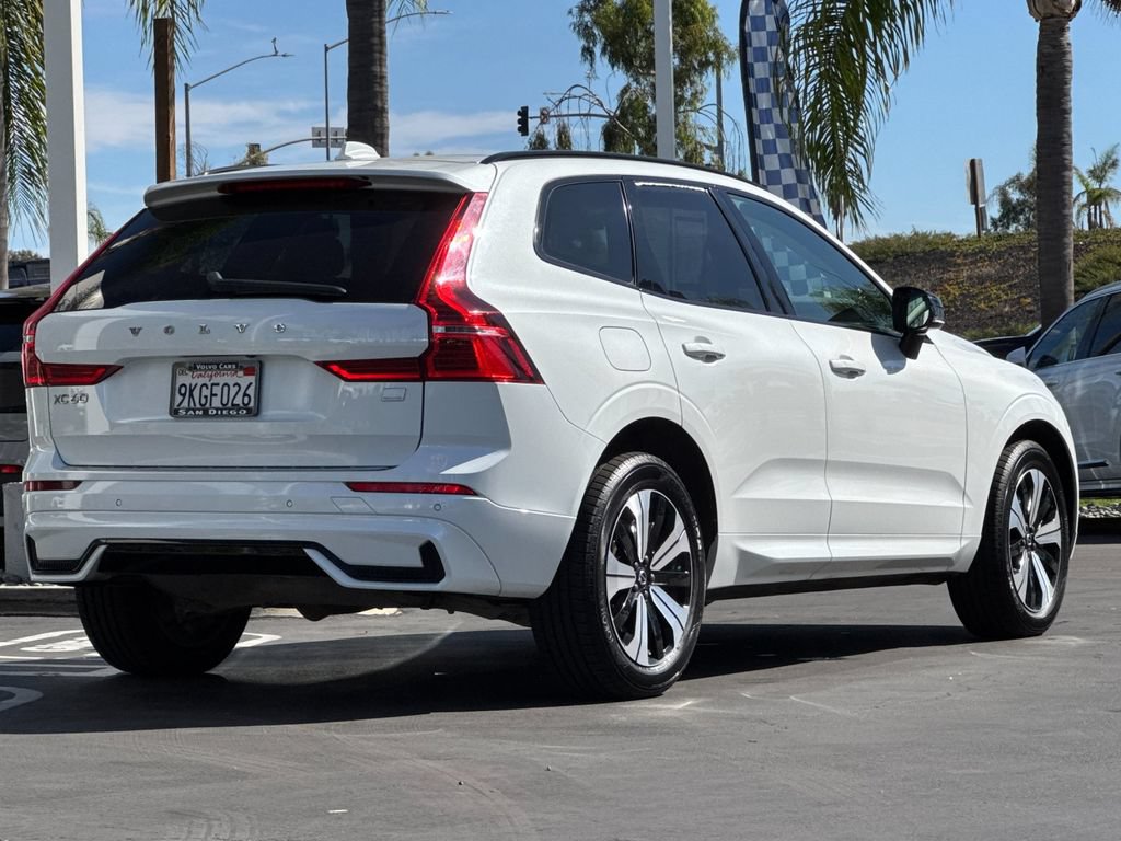 Certified 2024 Volvo XC60 T8 Core AWD/4WD image 5