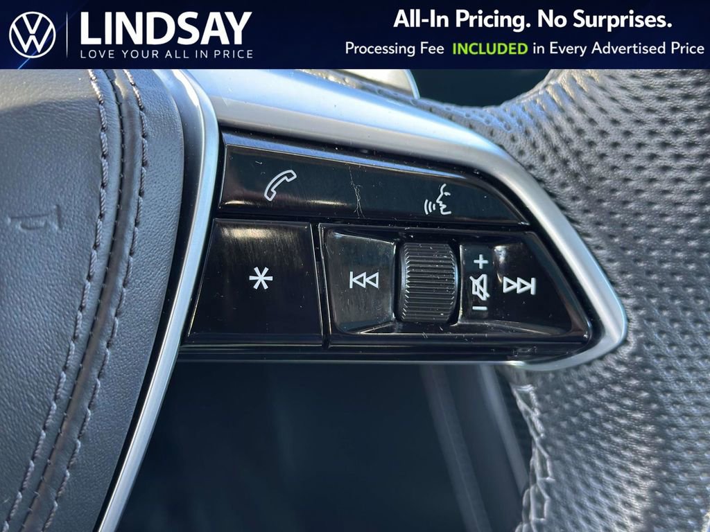 Used 2023 Audi S8 w/ S8 Comfort Plus Package image 21