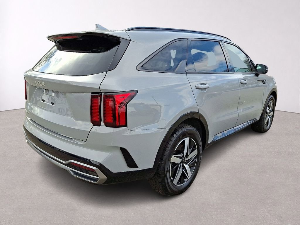 Used 2023 Kia Sorento EX w/ Panoramic Sunroof Package image 7