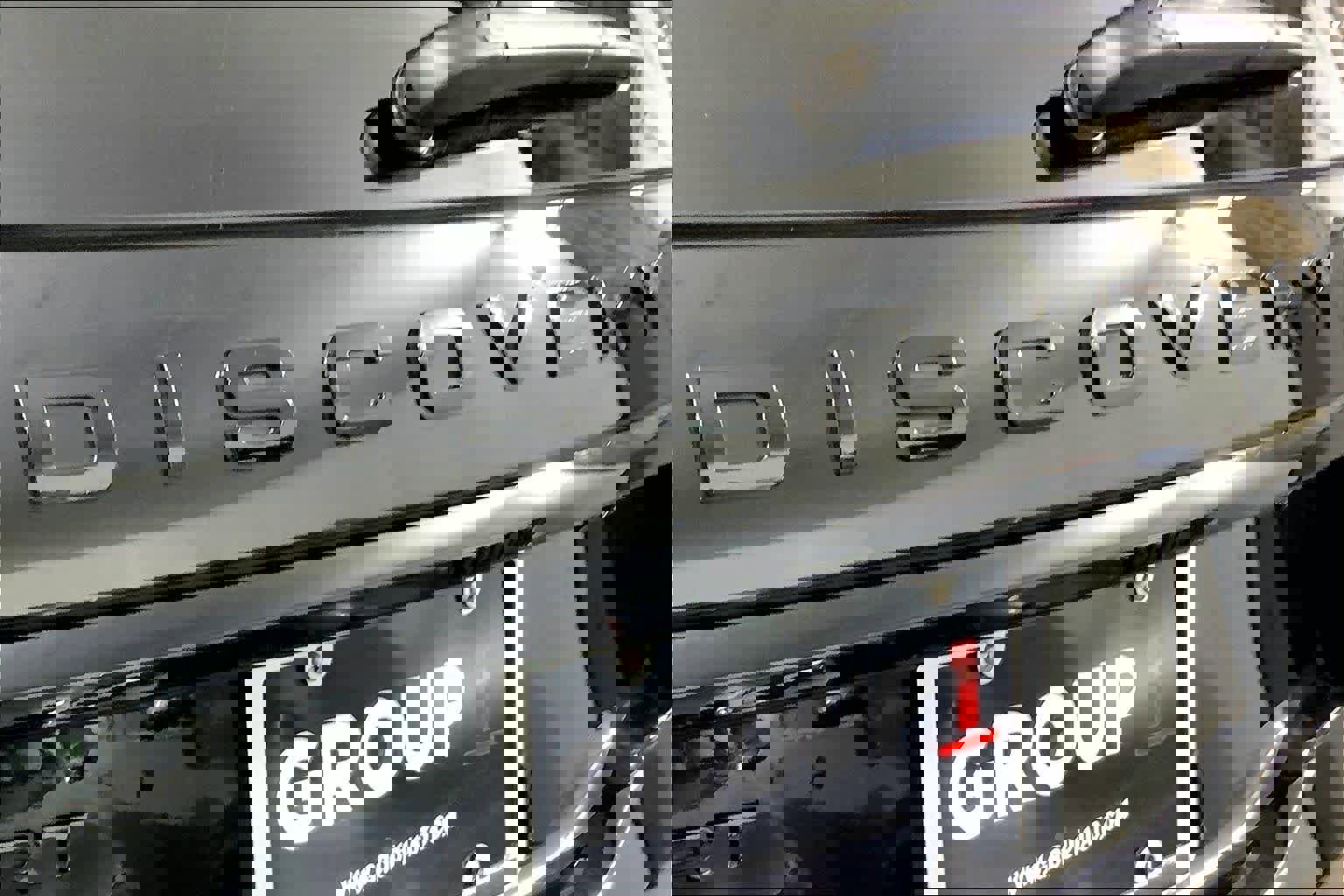 Used 2024 Land Rover Discovery Sport Dynamic SE image 31