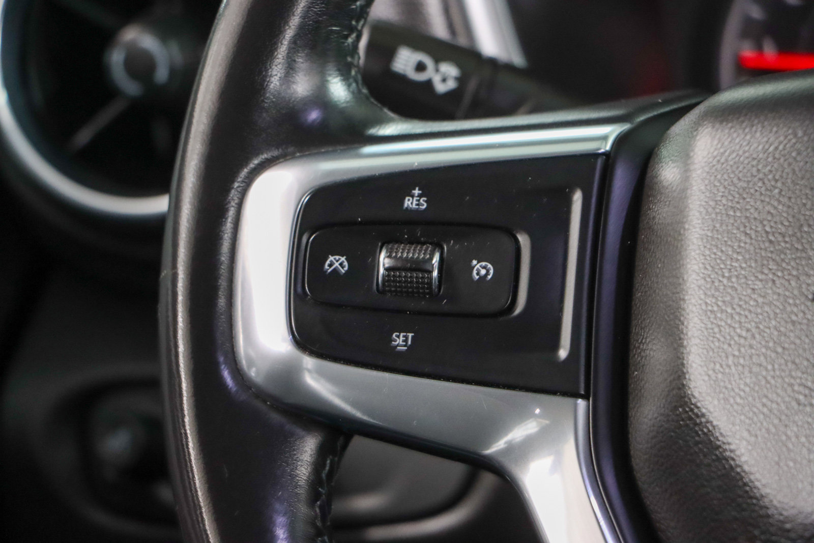 Used 2019 Chevrolet Blazer LT image 13