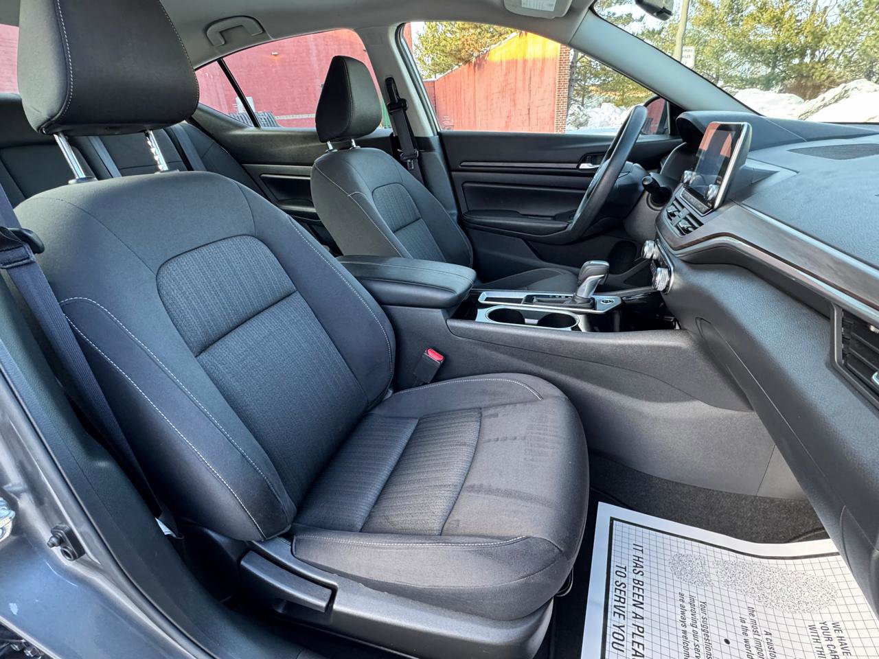 Used 2024 Nissan Altima 2.5 SV image 12