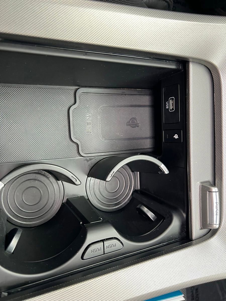 Used 2022 Hyundai Palisade Limited w/ Cargo Package image 39